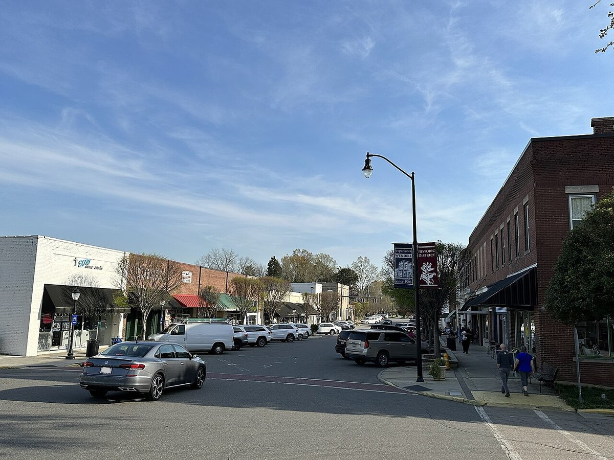 Downtown Kernersville, NC - File:Wendell, North Carolina.jpg - Wikimedia Commons